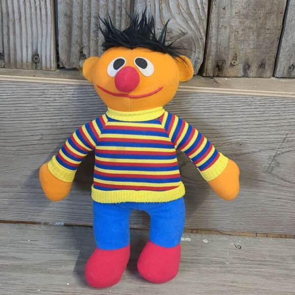 Vintage Hasbro Softies Sesame Street Ernie Plush Doll - Picture 1 of 7